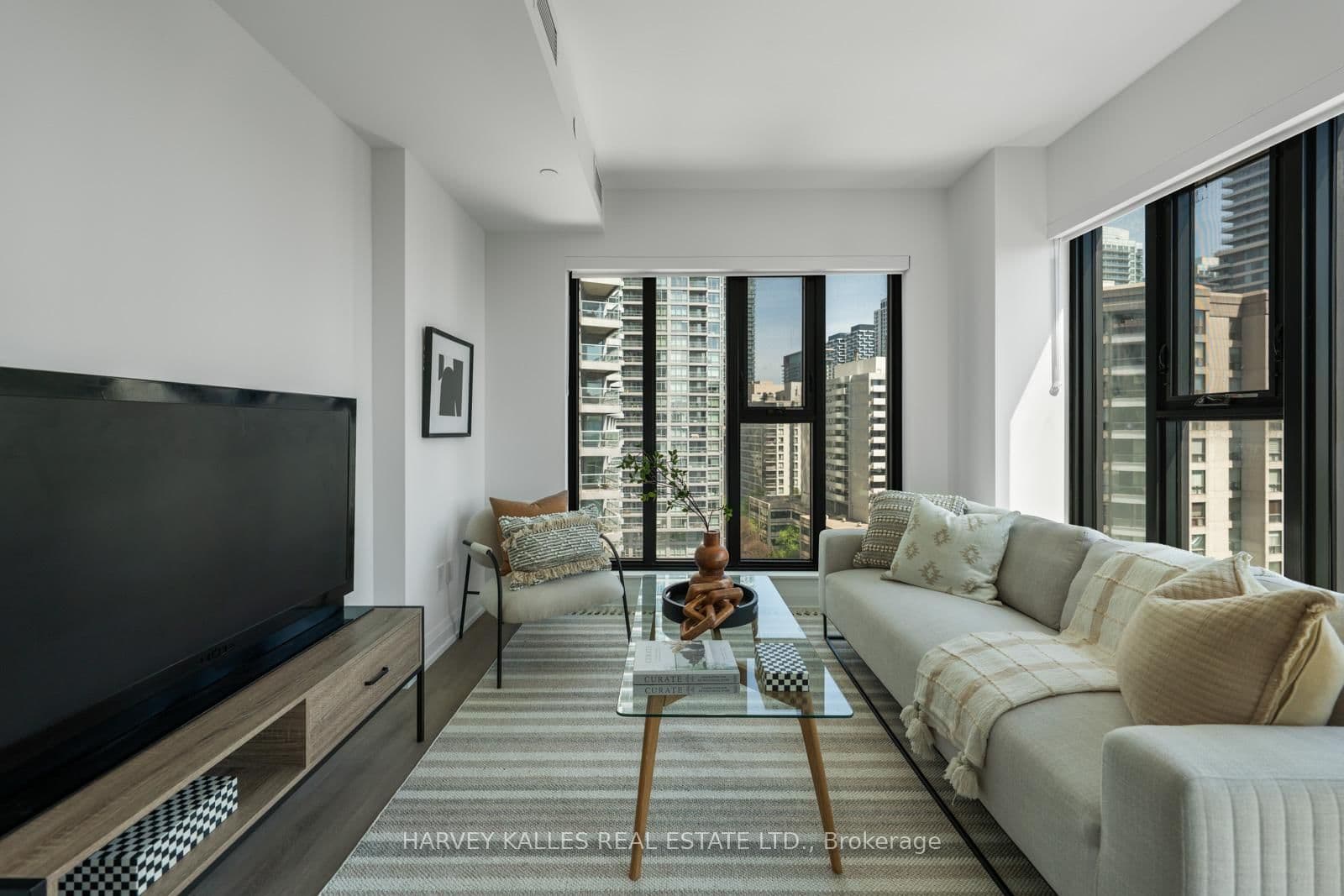 20 Soudan Avenue, Unit 1001 thumbnail 35