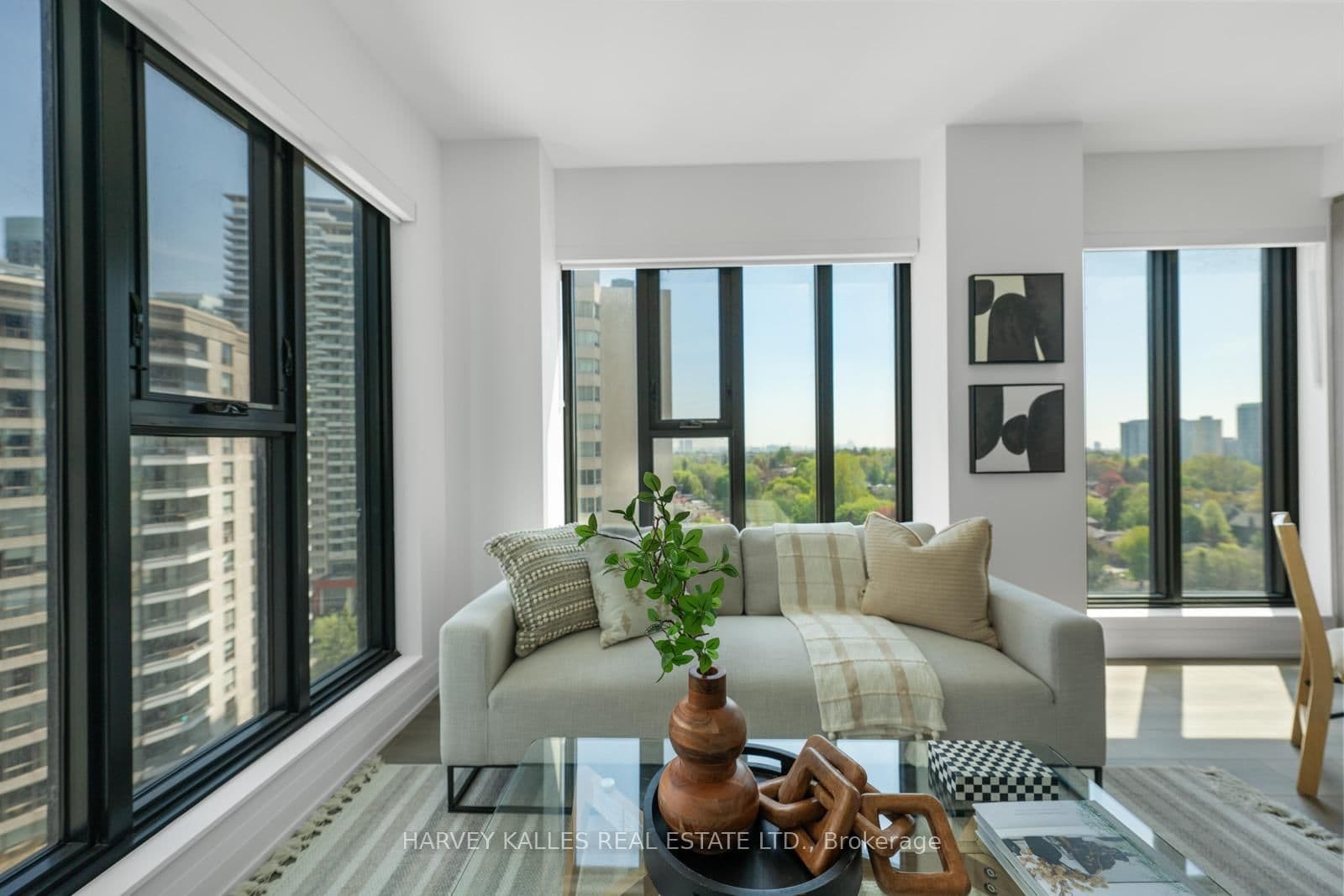 20 Soudan Avenue, Unit 1001 thumbnail 36