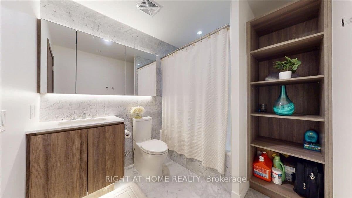 19 Bathurst Street, Unit 3011 thumbnail 28