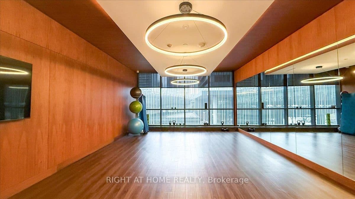 19 Bathurst Street, Unit 3011 thumbnail 35