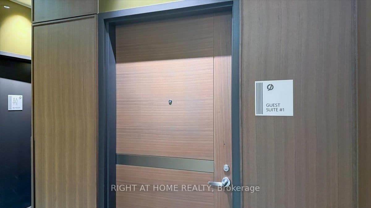 19 Bathurst Street, Unit 3011 thumbnail 40