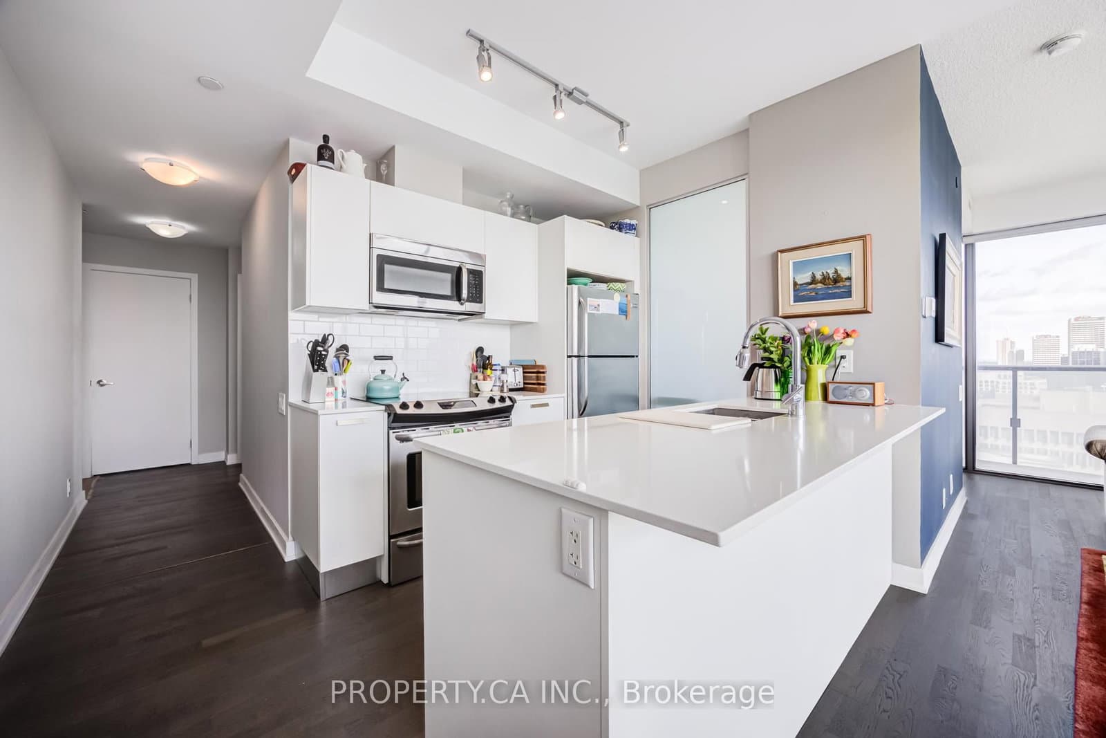 1815 Yonge Street, Unit 1906 thumbnail 4