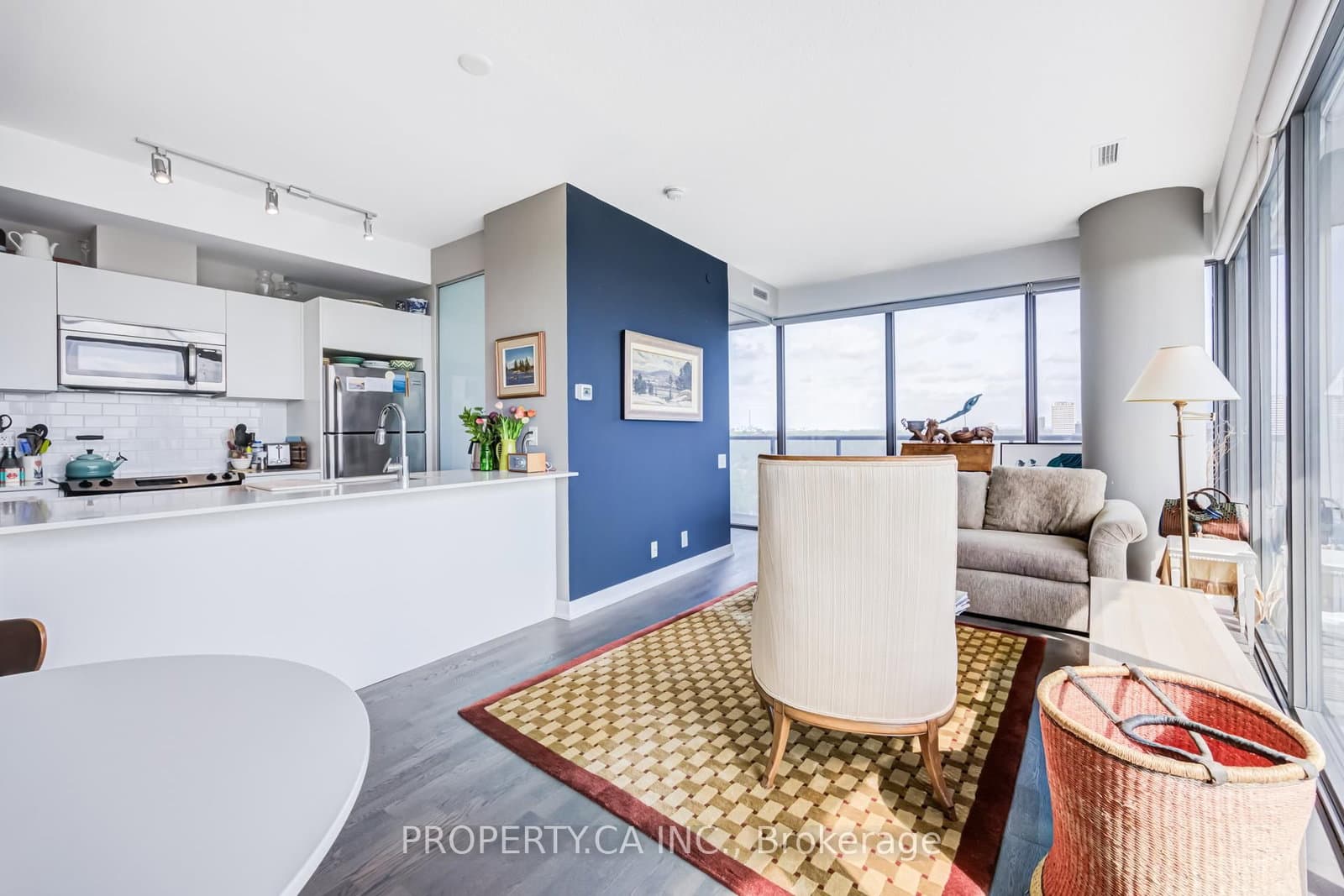 1815 Yonge Street, Unit 1906 thumbnail 6