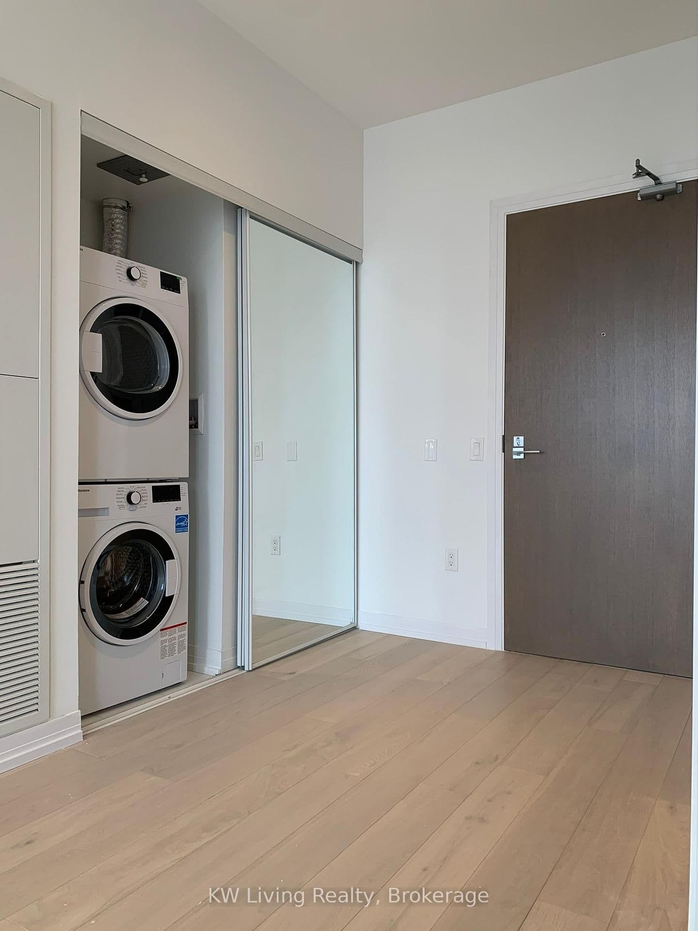 251 Jarvis Street, Unit Lph12 thumbnail 5