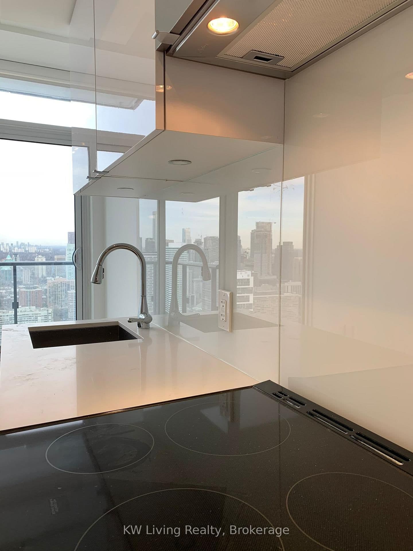 251 Jarvis Street, Unit Lph12 thumbnail 8