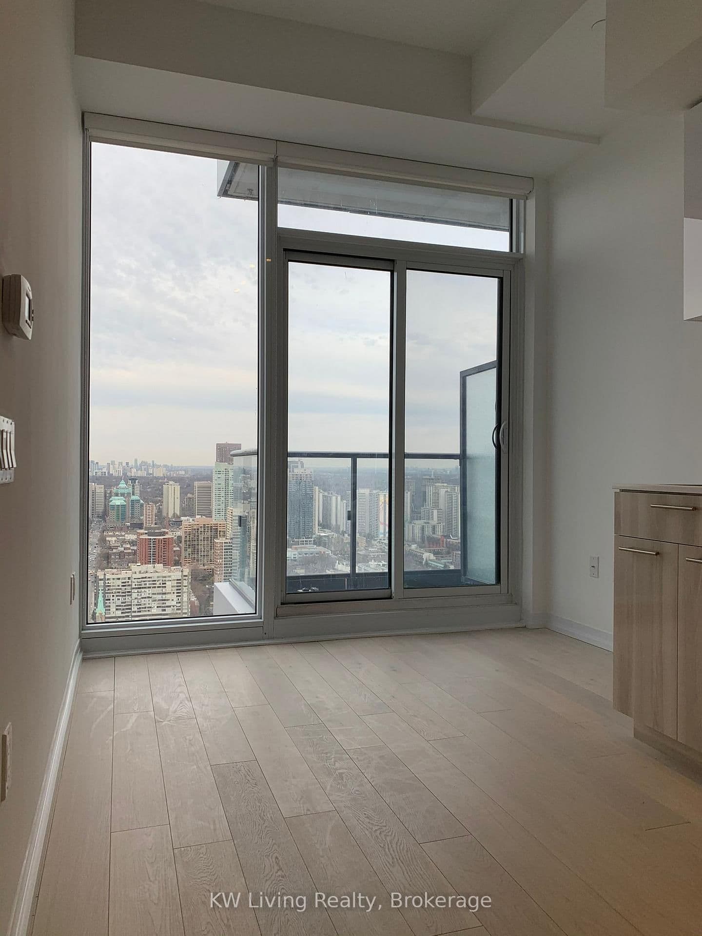 251 Jarvis Street, Unit Lph12 thumbnail 9