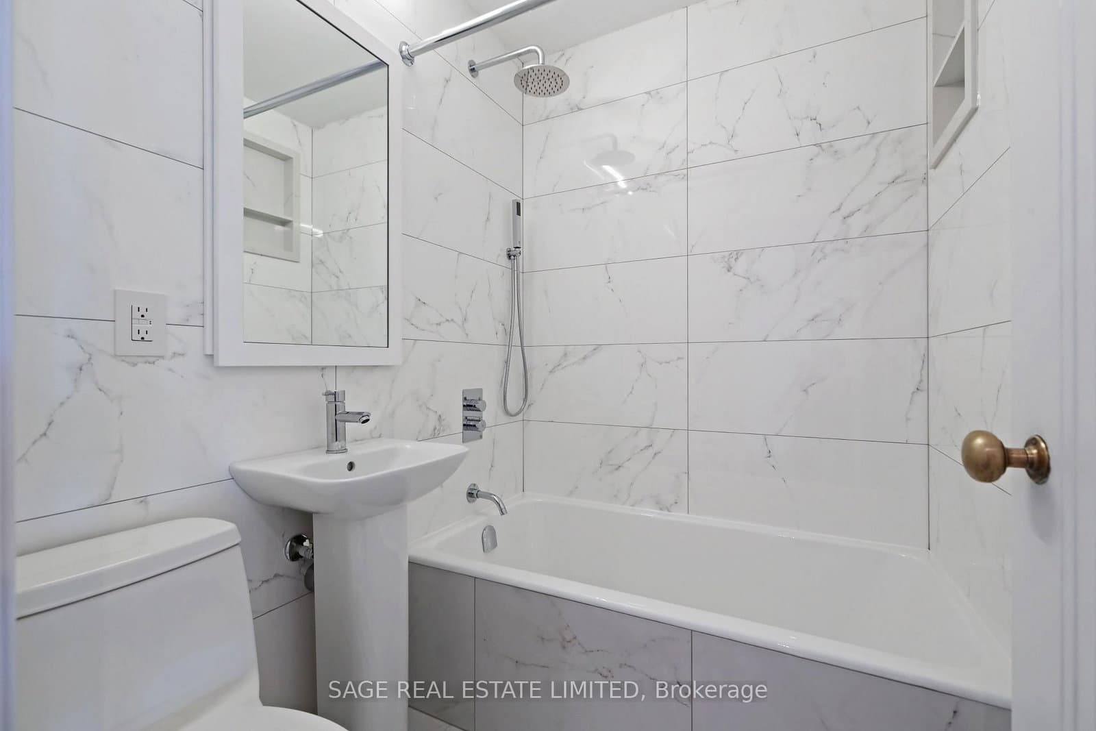 150 Balmoral Avenue, Unit 304 thumbnail 15