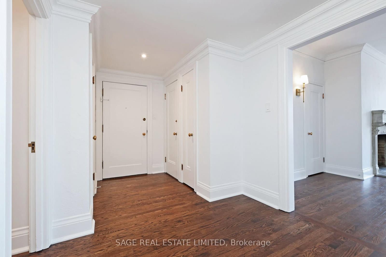 150 Balmoral Avenue, Unit 304 thumbnail 18