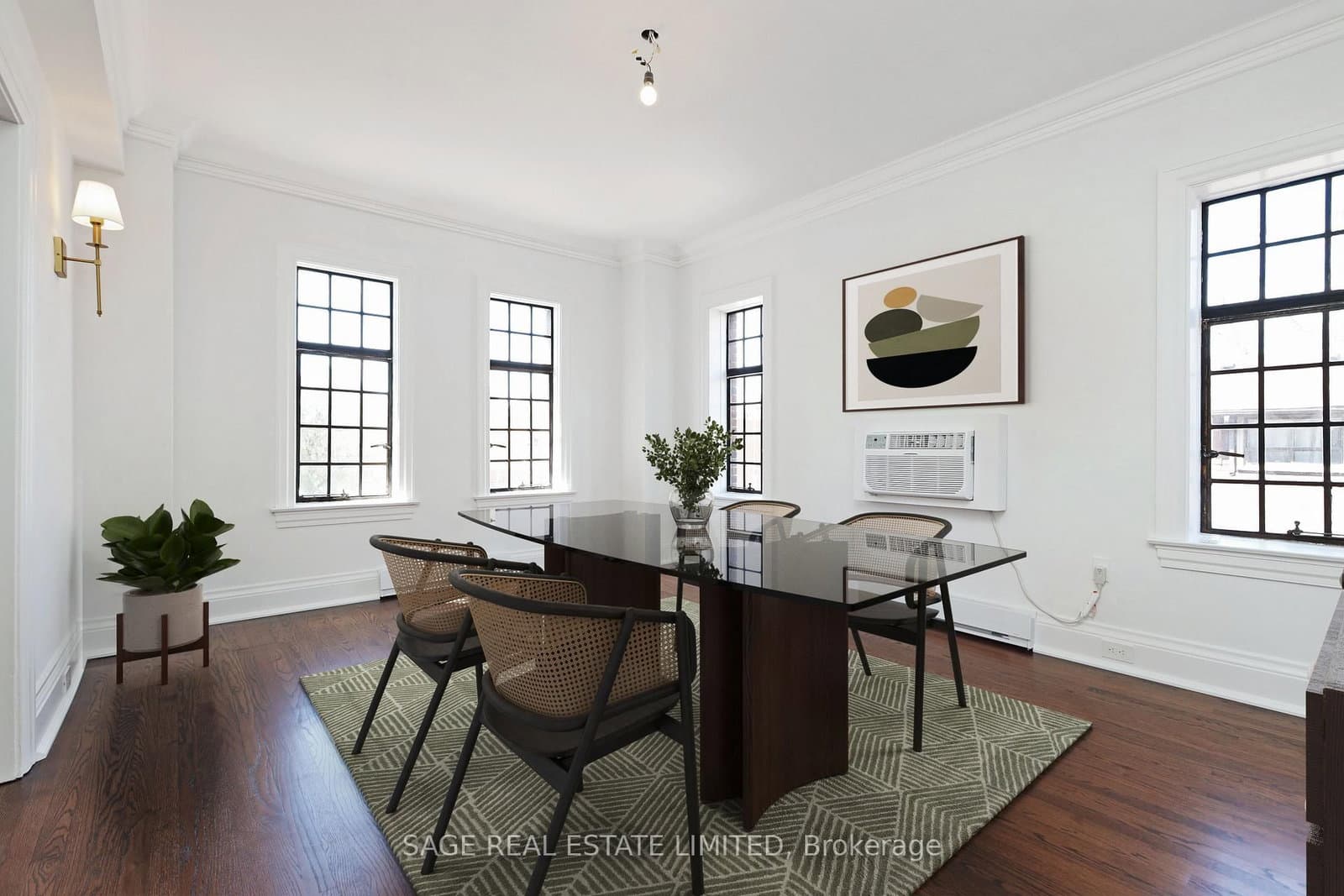 150 Balmoral Avenue, Unit 304 thumbnail 5