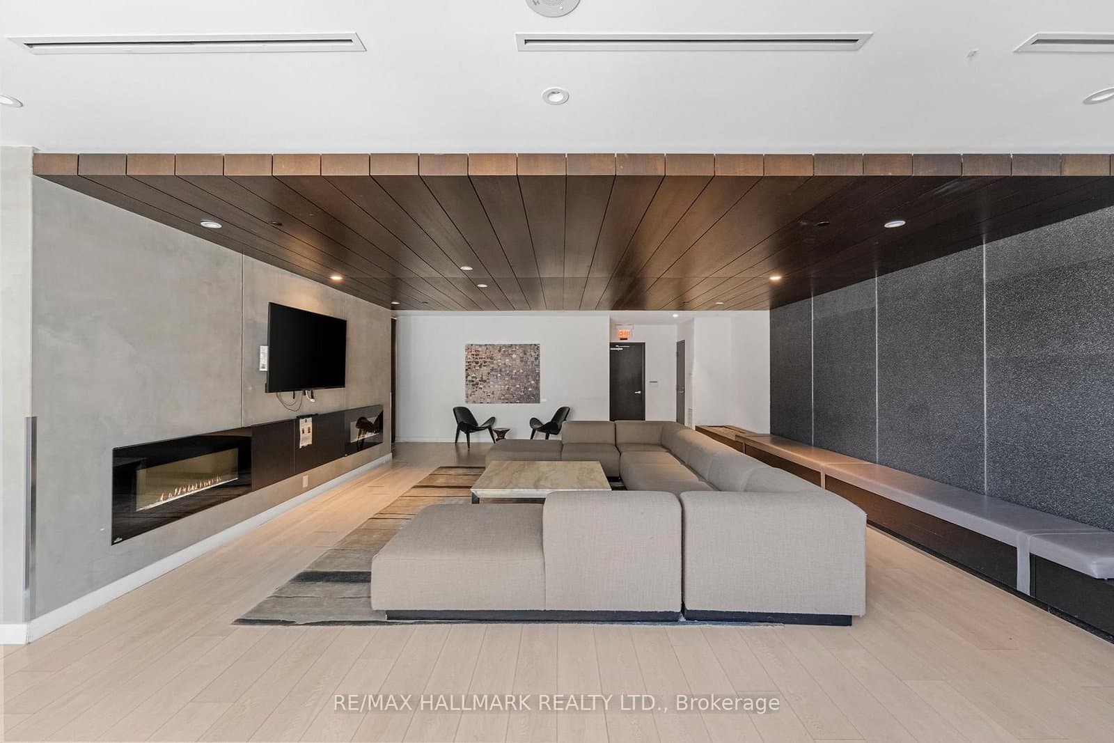 170 Sumach Street, Unit 1407 thumbnail 16