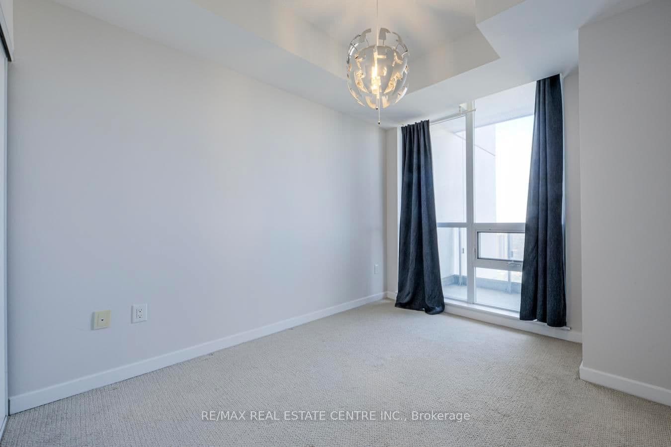 66 Forest Manor Road, Unit 2707 thumbnail 15