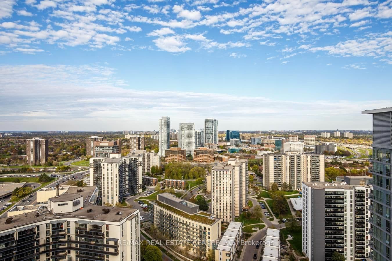 66 Forest Manor Road, Unit 2707 thumbnail 2