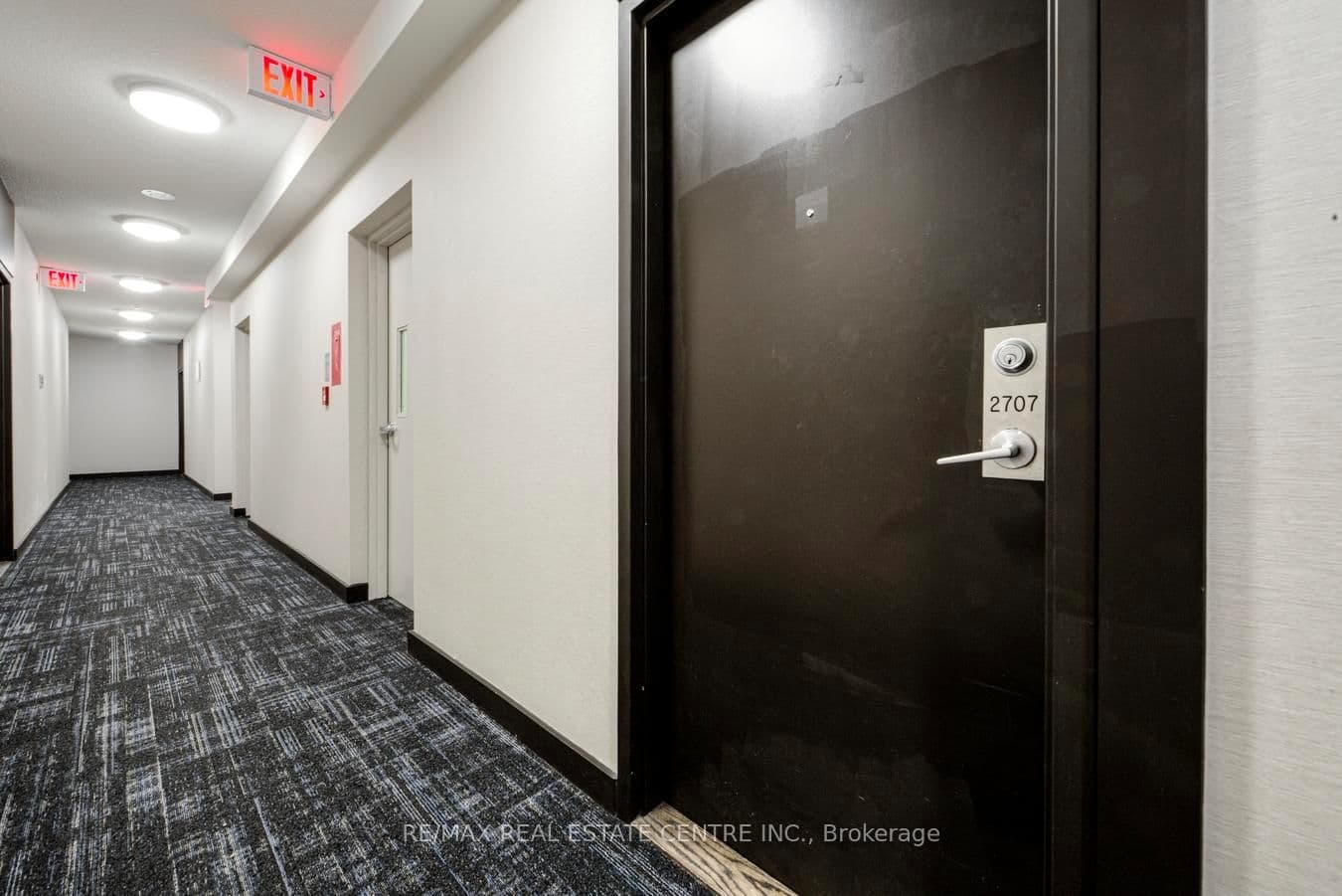 66 Forest Manor Road, Unit 2707 thumbnail 4