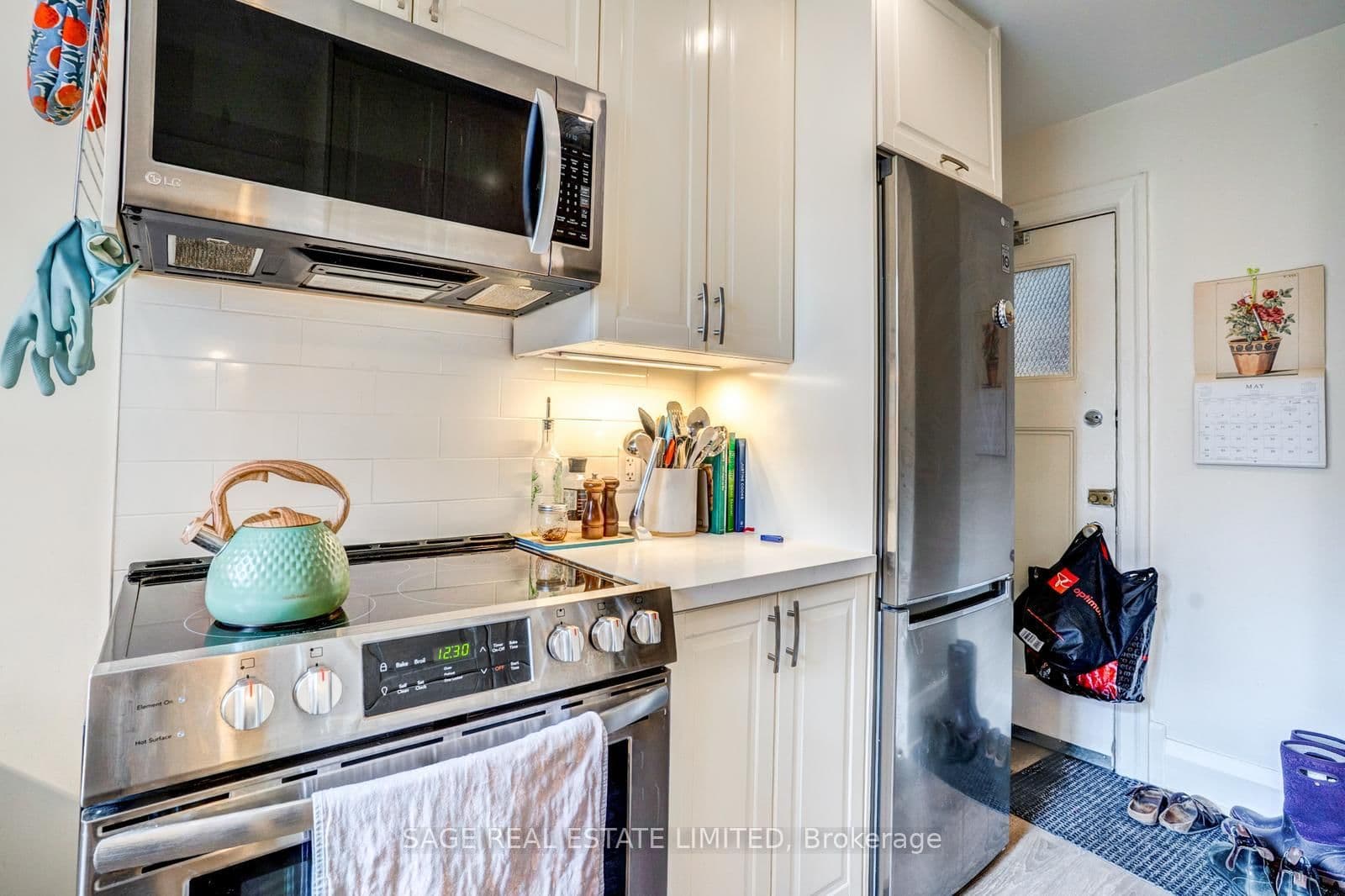 48 Lawton Boulevard, Unit 15 thumbnail 11