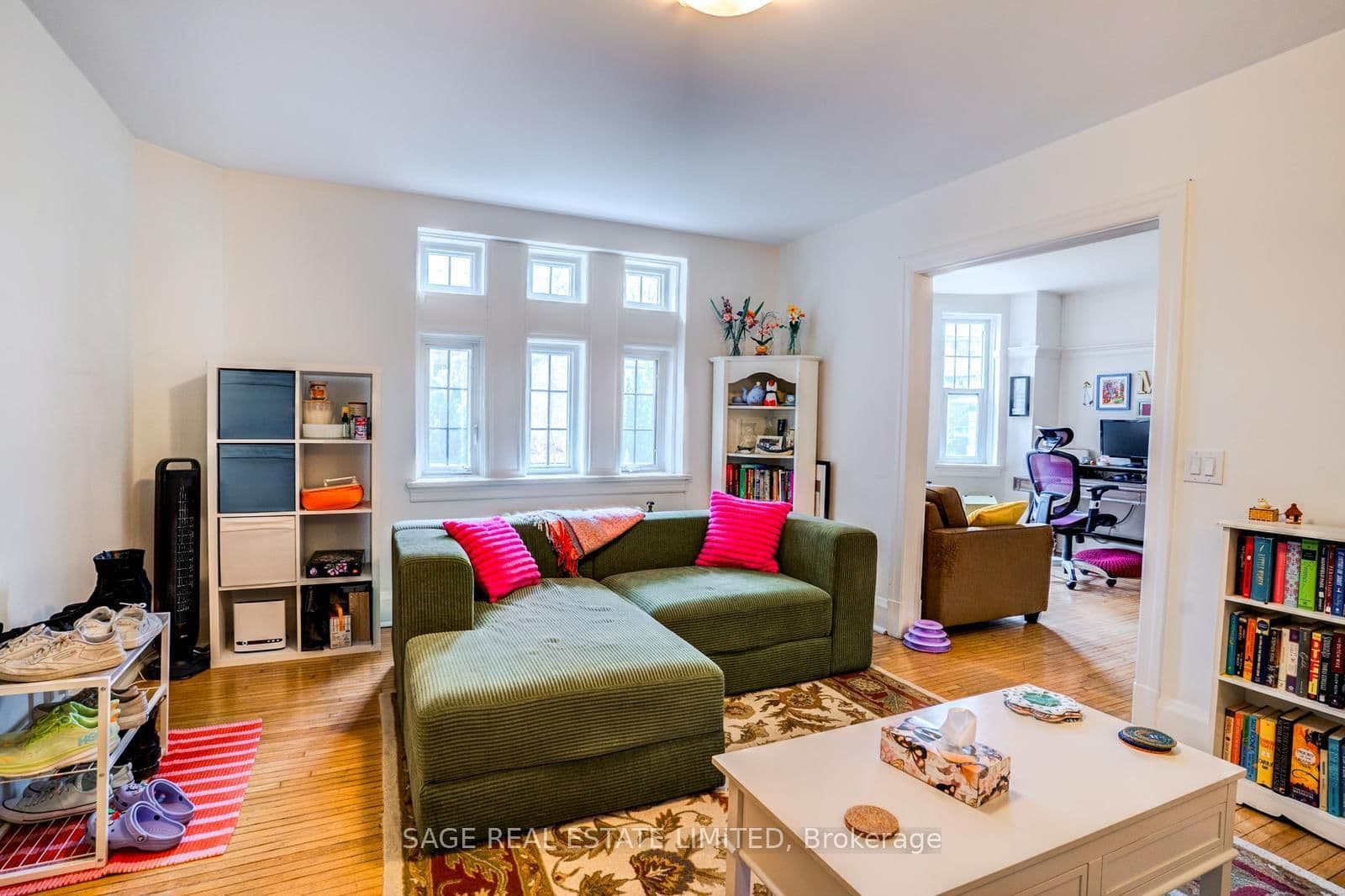 48 Lawton Boulevard, Unit 15 thumbnail 4