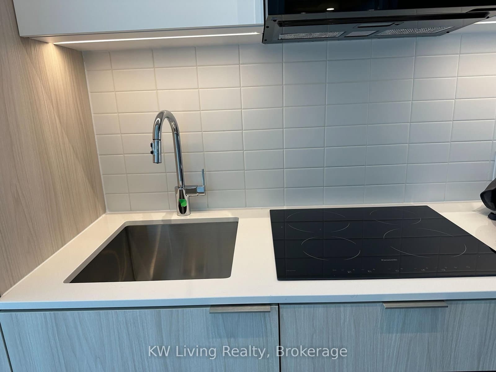 28 Eastern Avenue, Unit 616 thumbnail 9