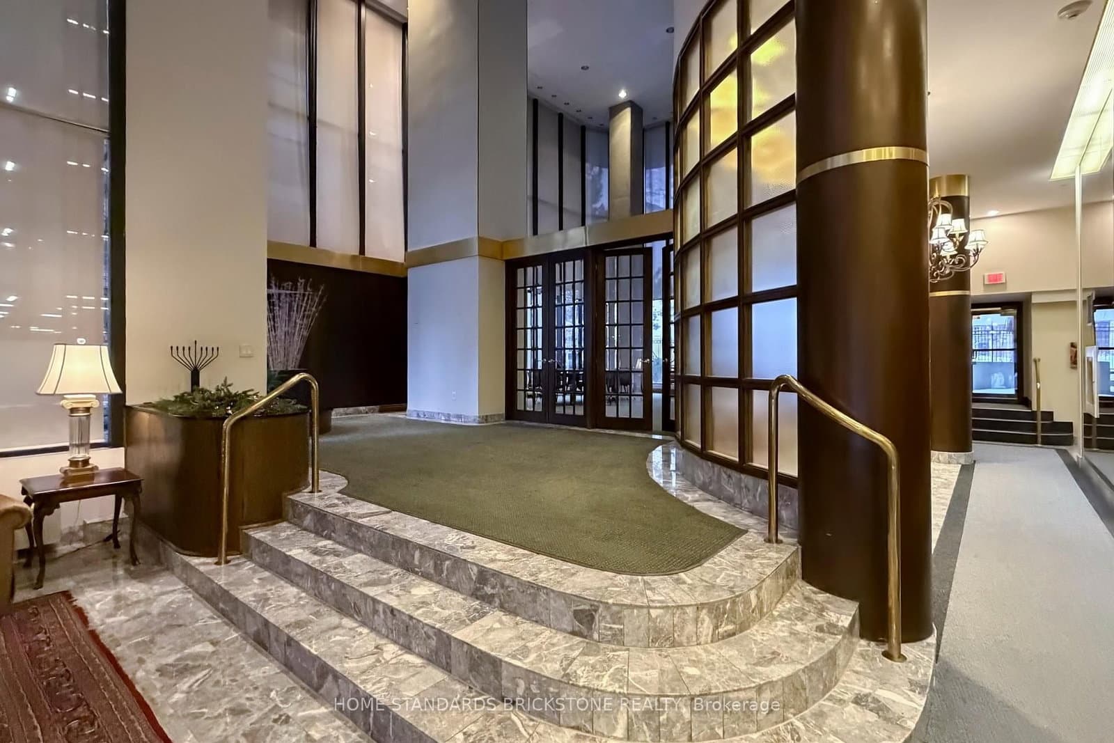 40 Rosehill Avenue, Unit 1001 thumbnail 2