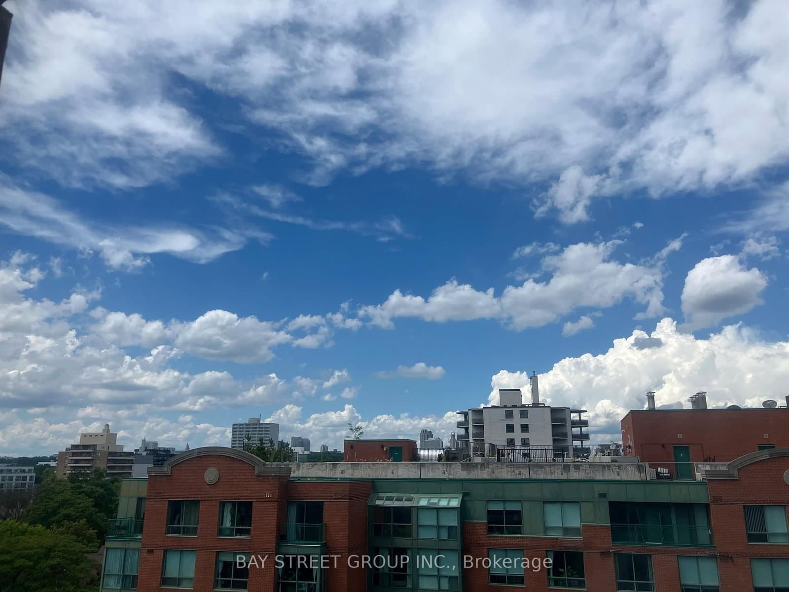 284 Bloor Street W, Unit 902 thumbnail 7