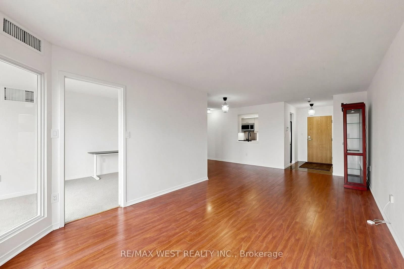 5 Concorde Place, Unit 1302 thumbnail 16