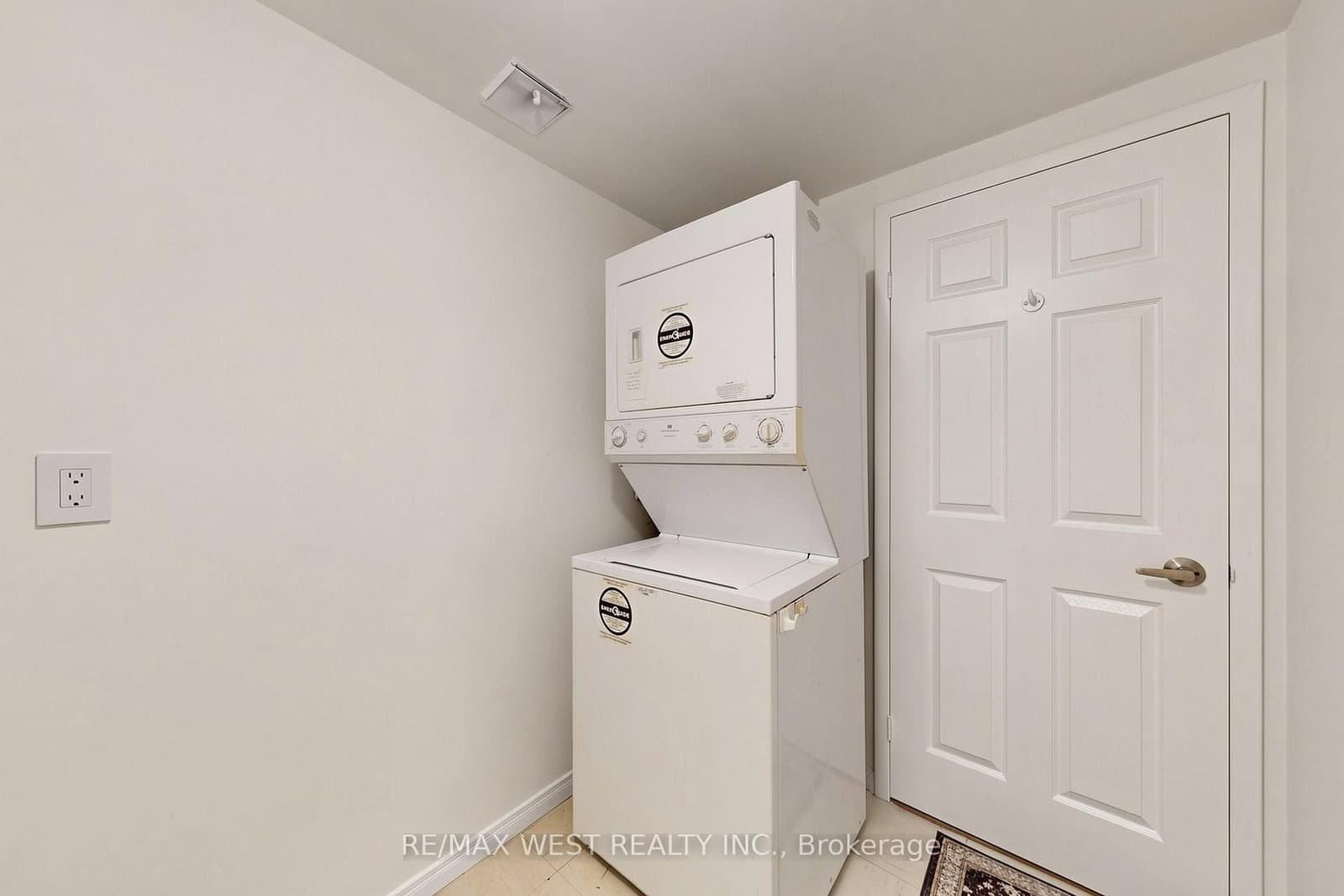 5 Concorde Place, Unit 1302 thumbnail 33