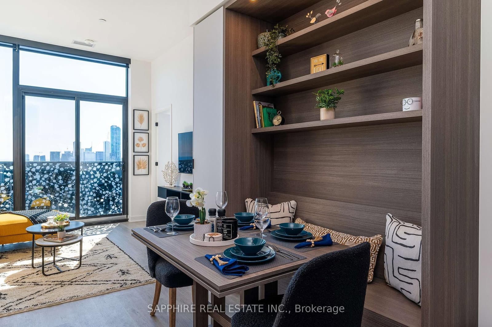 55 Charles Street E, Unit 5104 thumbnail 13