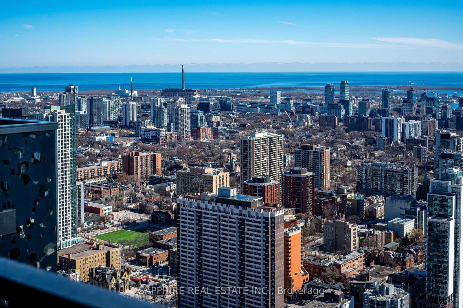 55 Charles Street E, Unit 5104 thumbnail 31