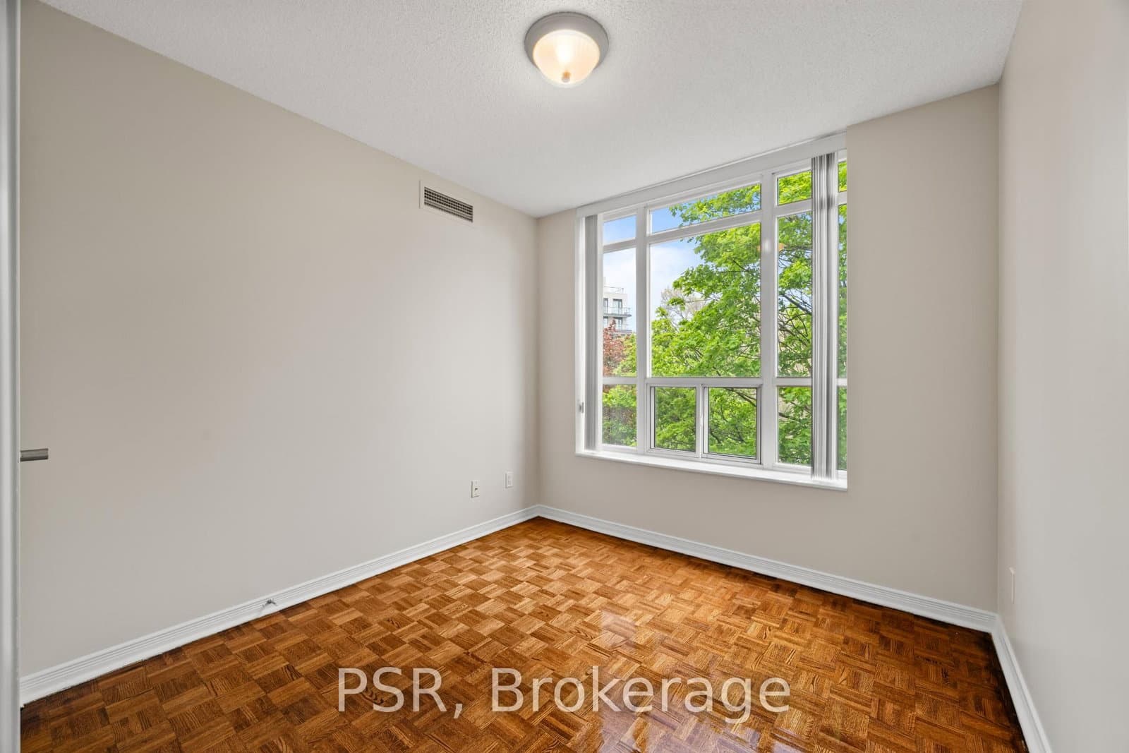 515 Rosewell Avenue, Unit 312 thumbnail 11