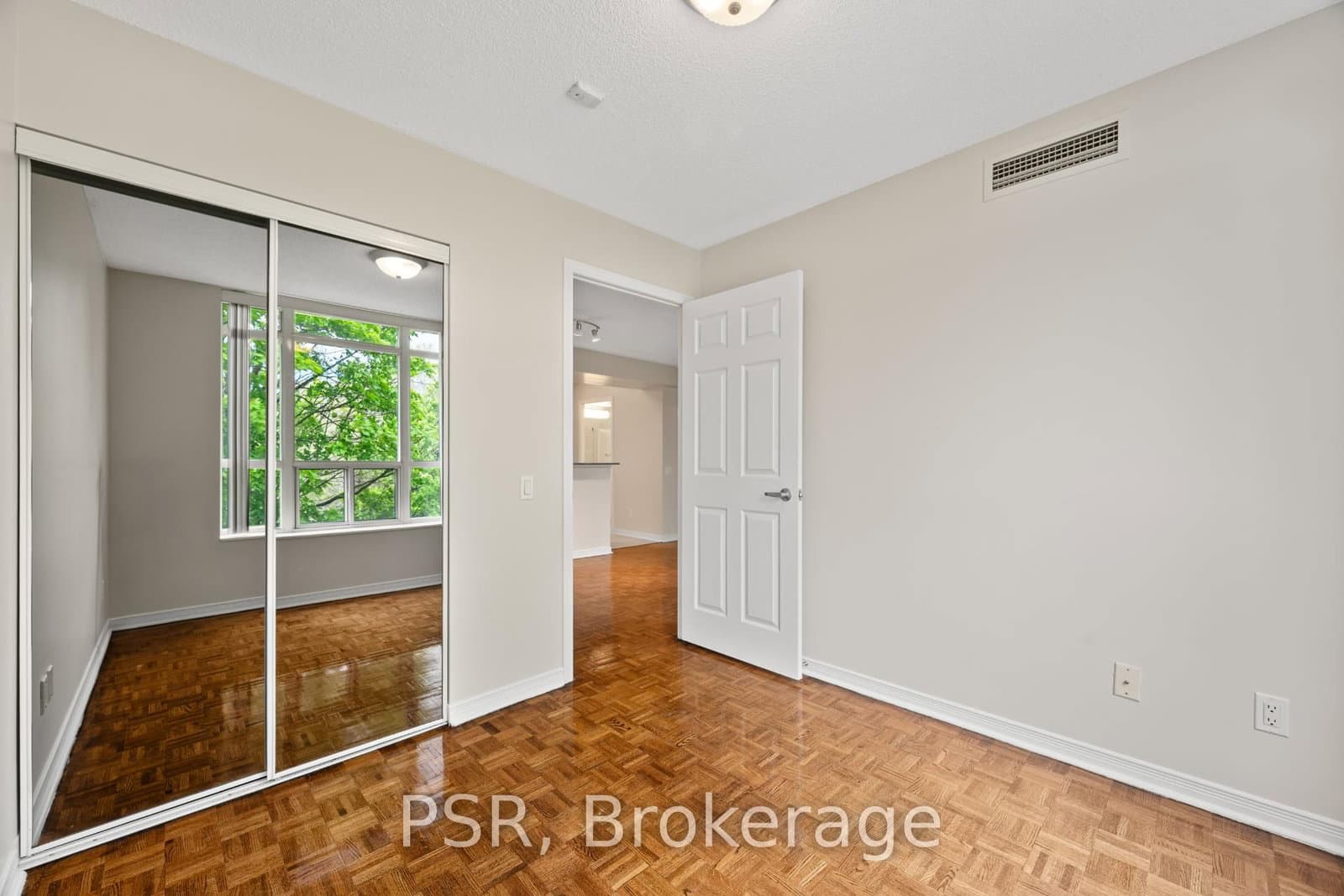 515 Rosewell Avenue, Unit 312 thumbnail 12