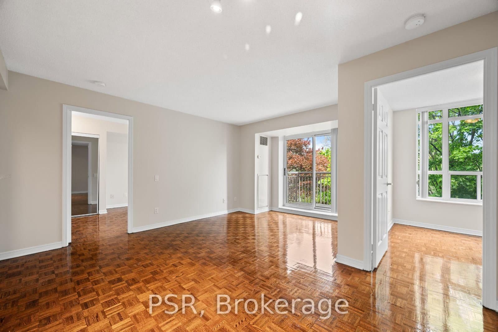 515 Rosewell Avenue, Unit 312 thumbnail 3