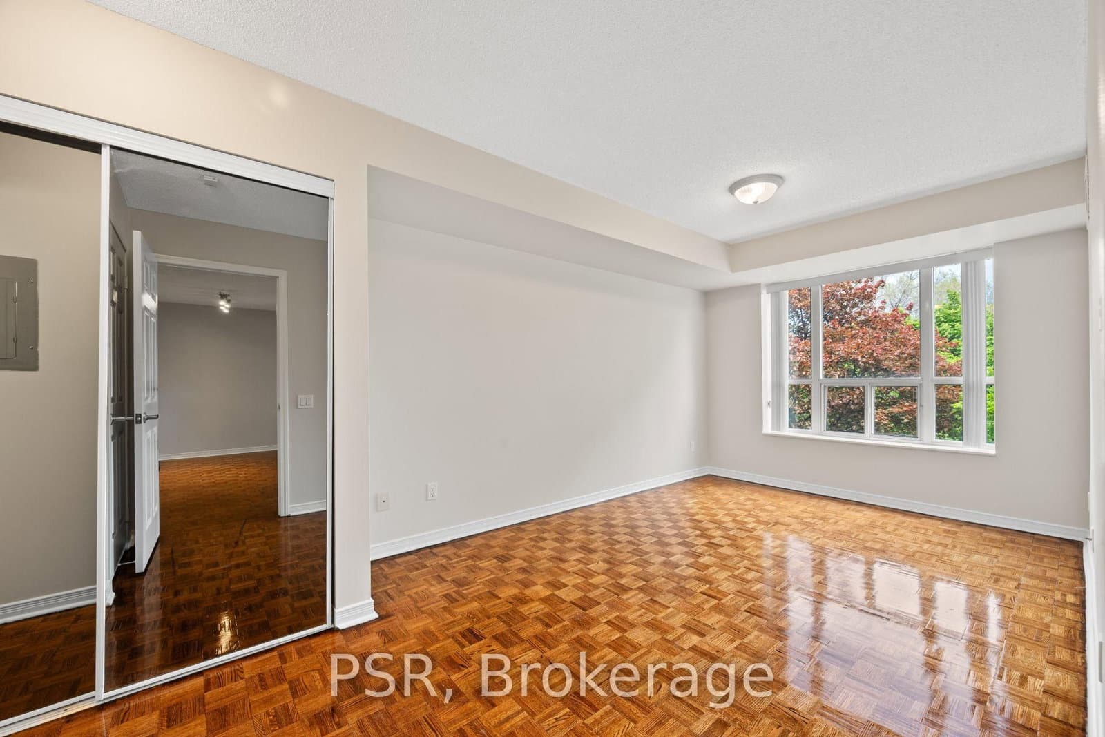 515 Rosewell Avenue, Unit 312 thumbnail 8