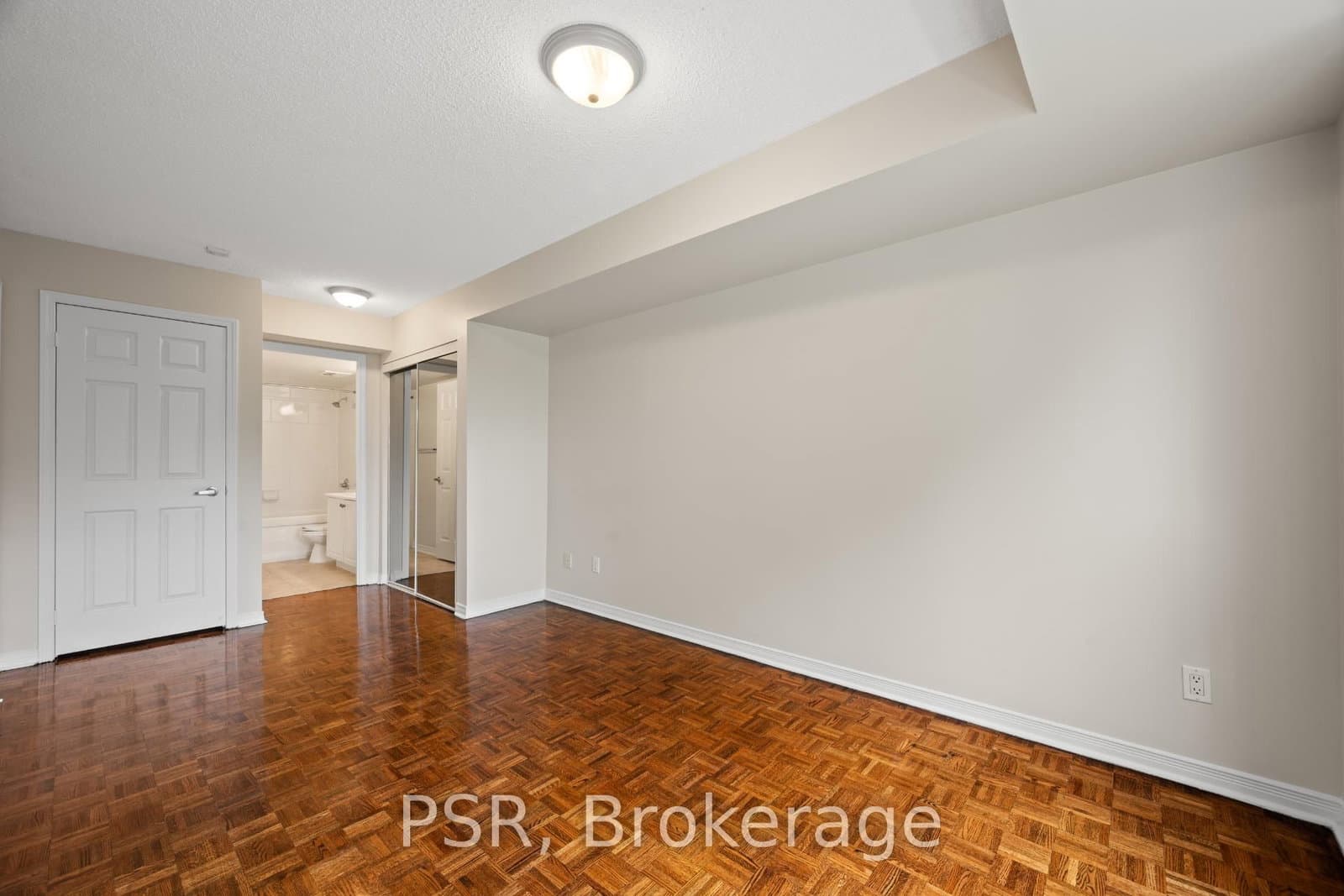 515 Rosewell Avenue, Unit 312 thumbnail 9