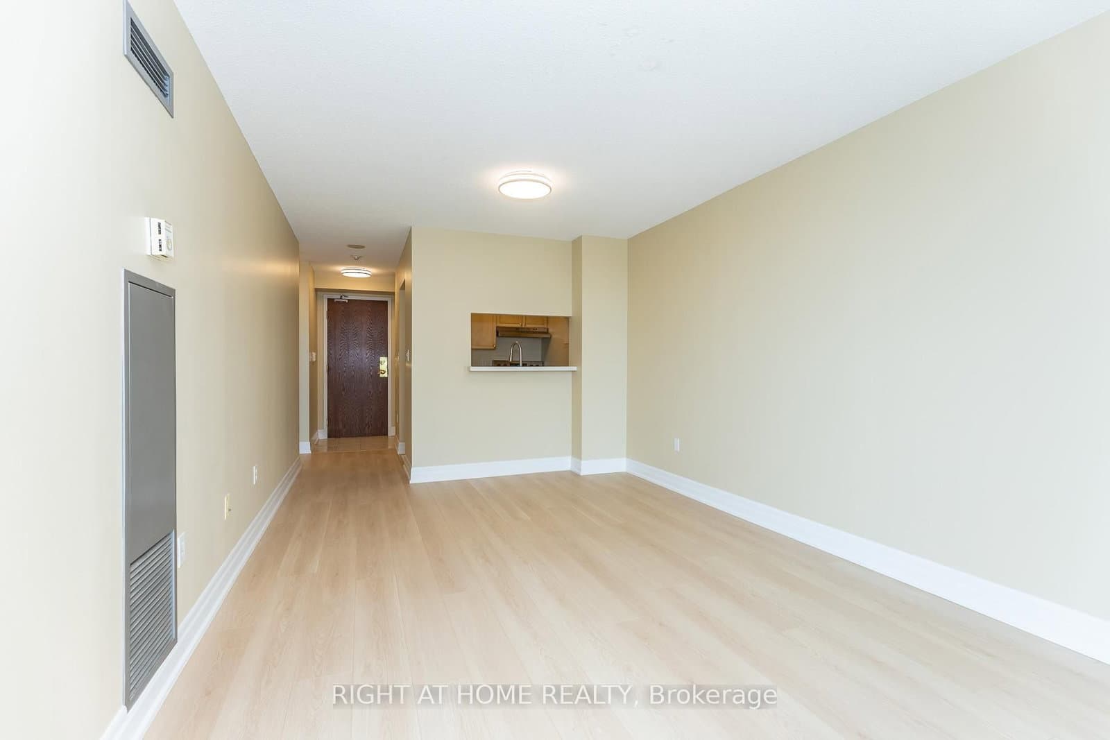 3 Pemberton Avenue, Unit 1706 thumbnail 17