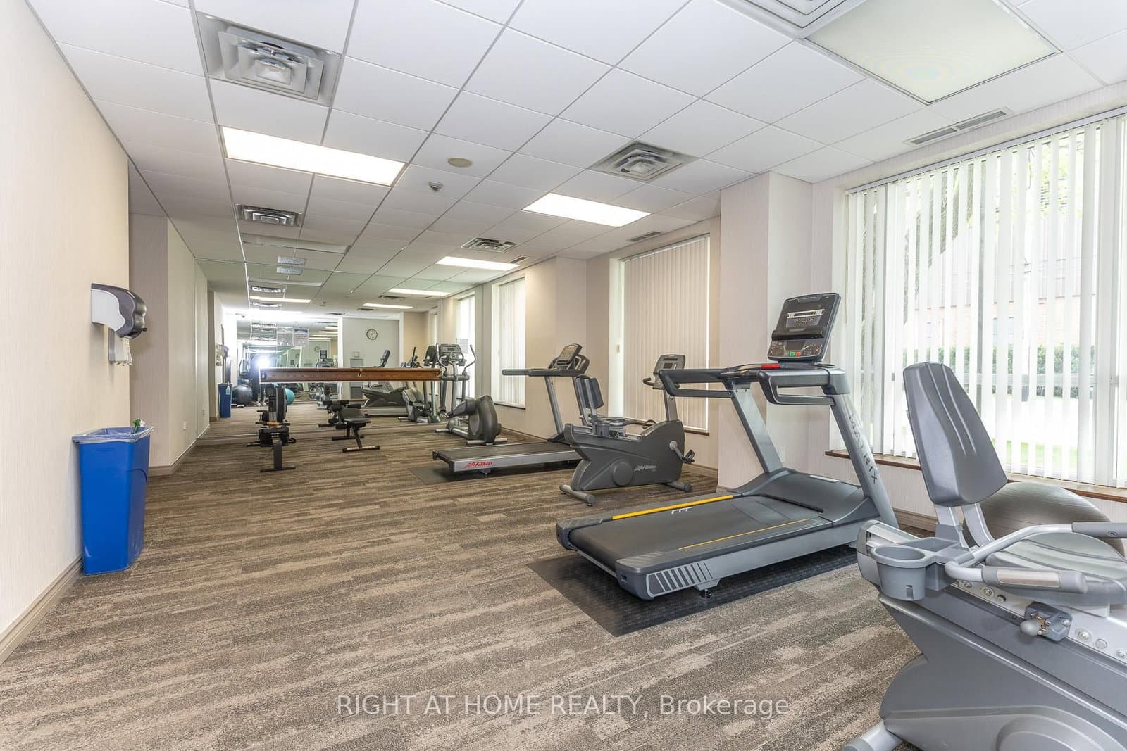 3 Pemberton Avenue, Unit 1706 thumbnail 22
