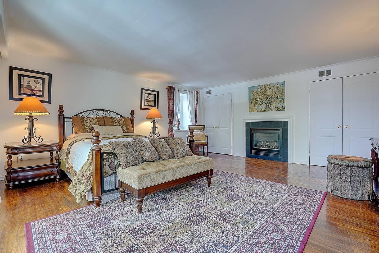 321 Lawrence Avenue E thumbnail 25