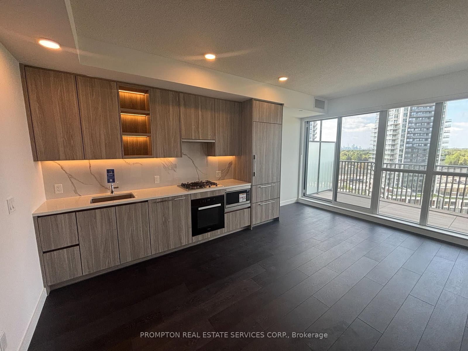 18 Esther Shiner Boulevard, Unit 1516 thumbnail 10