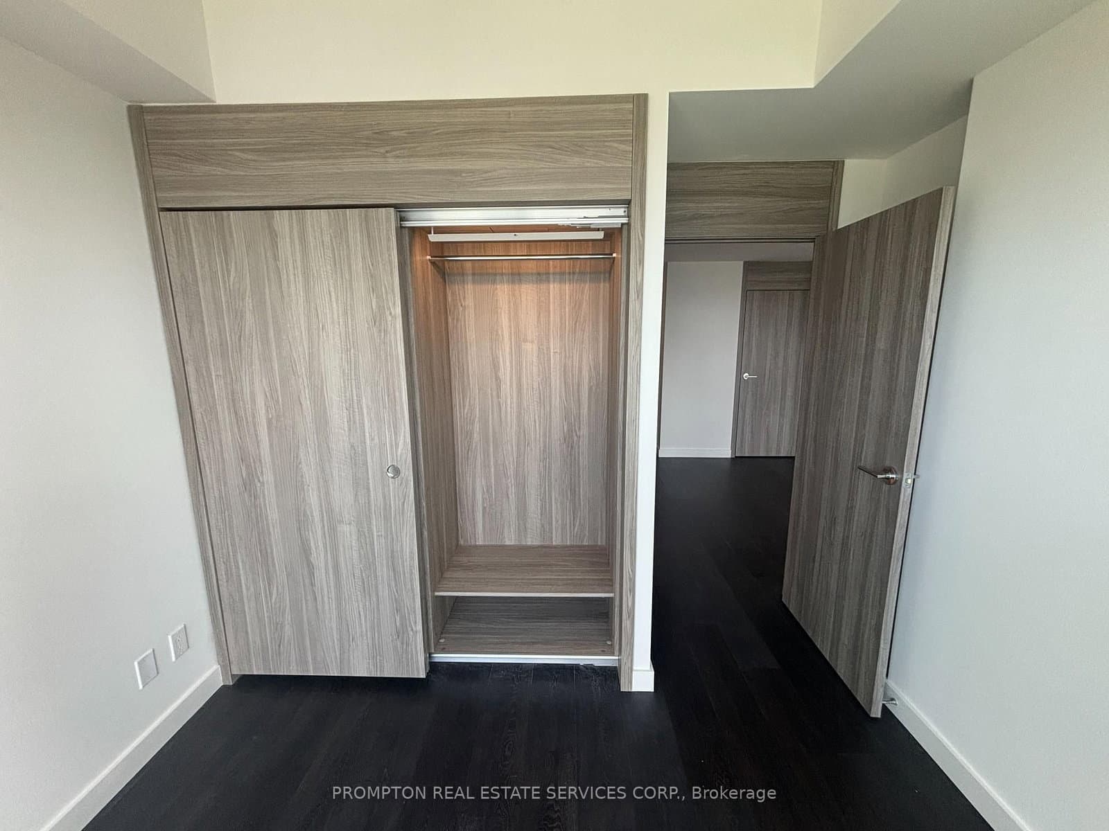 18 Esther Shiner Boulevard, Unit 1516 thumbnail 13