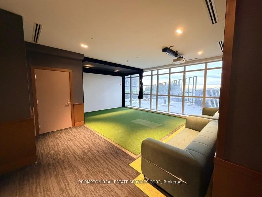 18 Esther Shiner Boulevard, Unit 1516 thumbnail 23