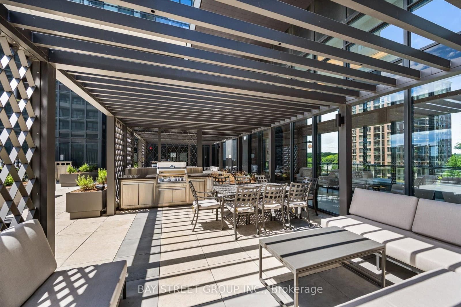 30 Inn On The Park Drive, Unit 2707 thumbnail 31