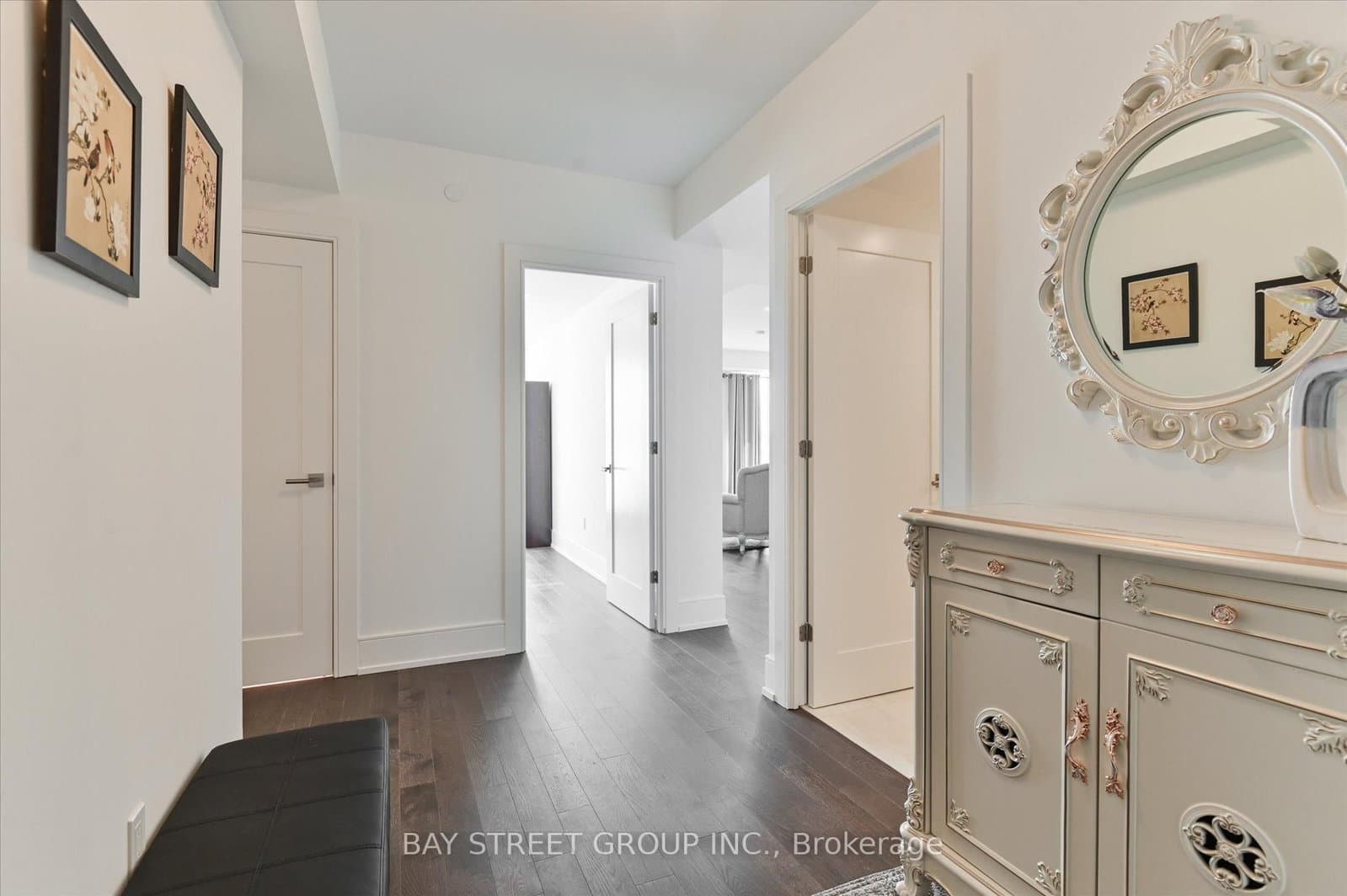30 Inn On The Park Drive, Unit 2707 thumbnail 5