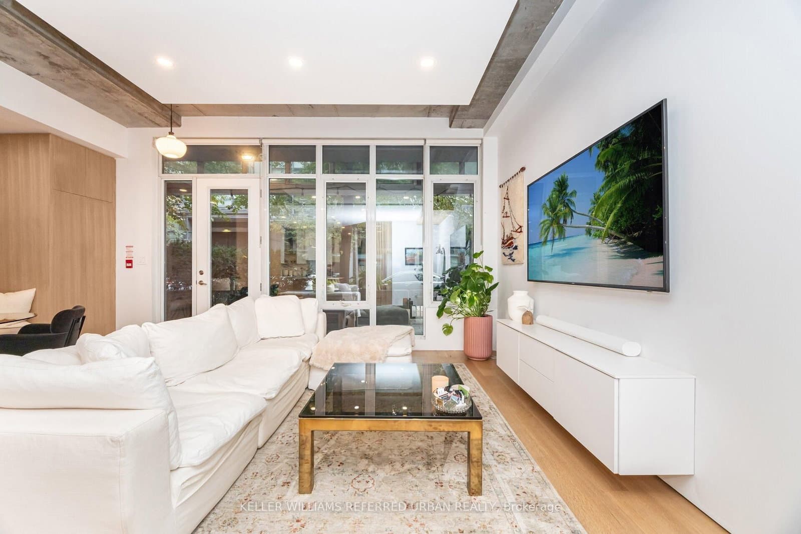 20 Stewart Street, Unit 103 thumbnail 6