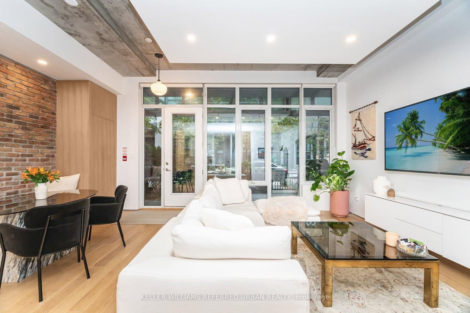20 Stewart Street, Unit 103 thumbnail 3
