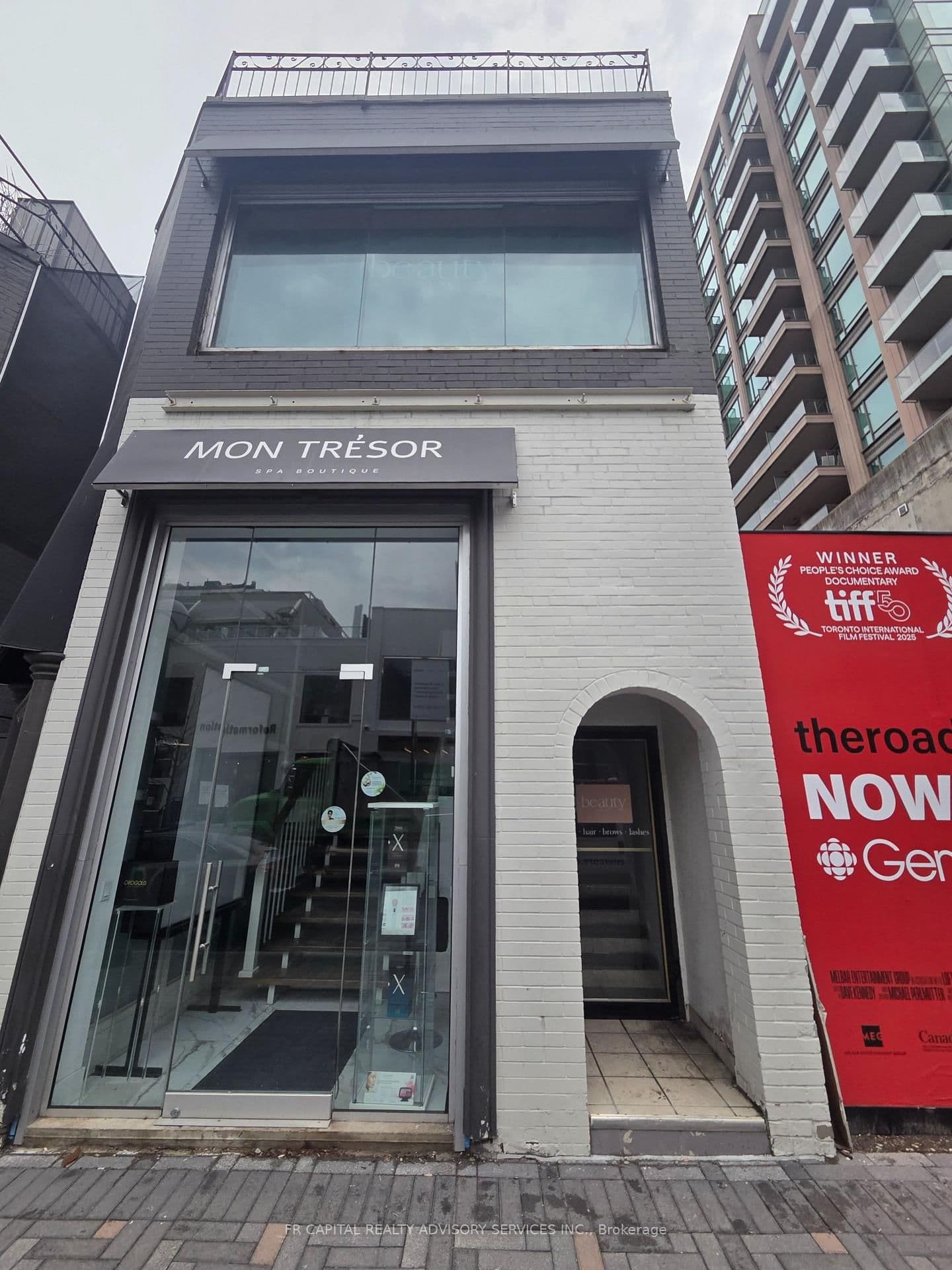 86 Yorkville Avenue, Unit 2nd thumbnail 9