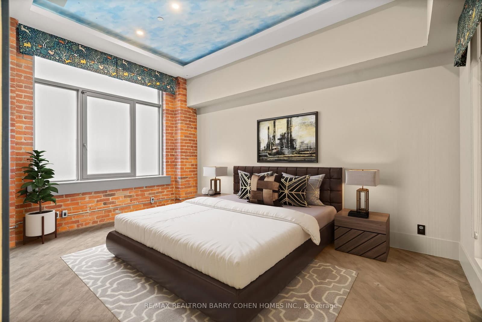468 Wellington Street W, Unit 300 thumbnail 21