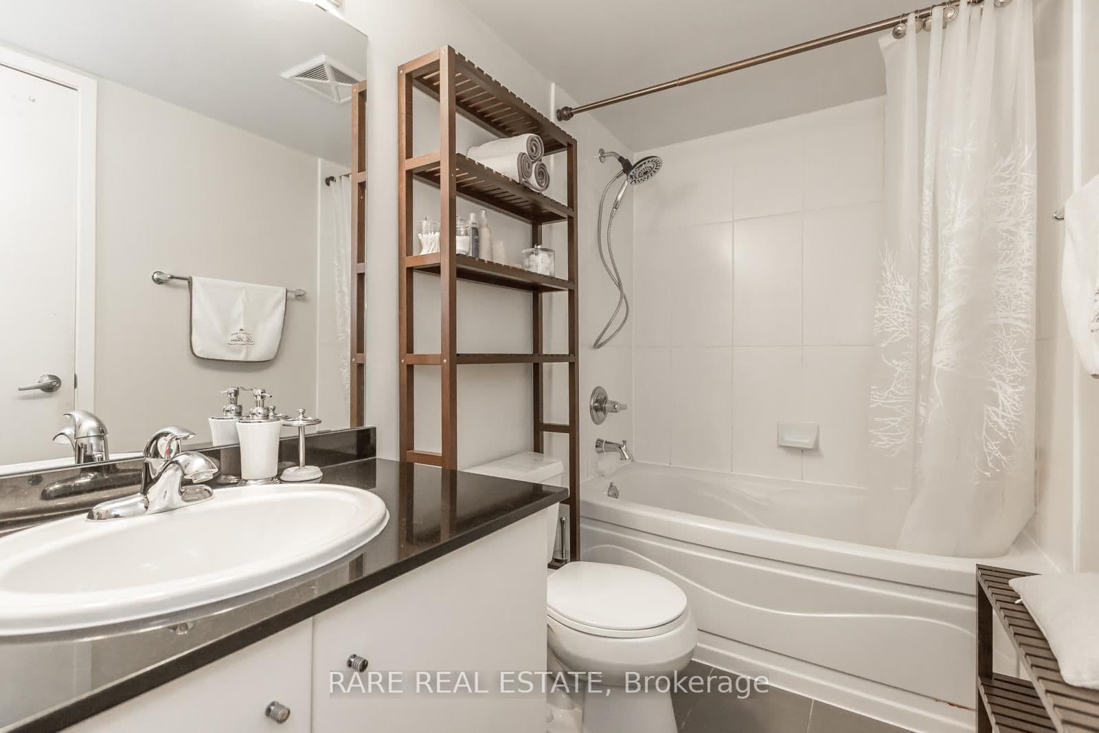 12 Yonge Street N, Unit 501 thumbnail 14