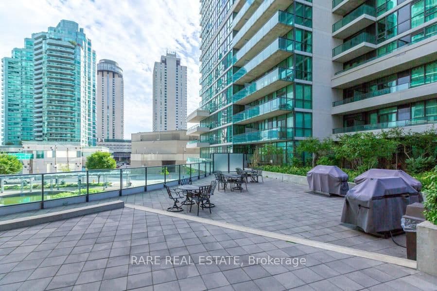 12 Yonge Street N, Unit 501 thumbnail 9