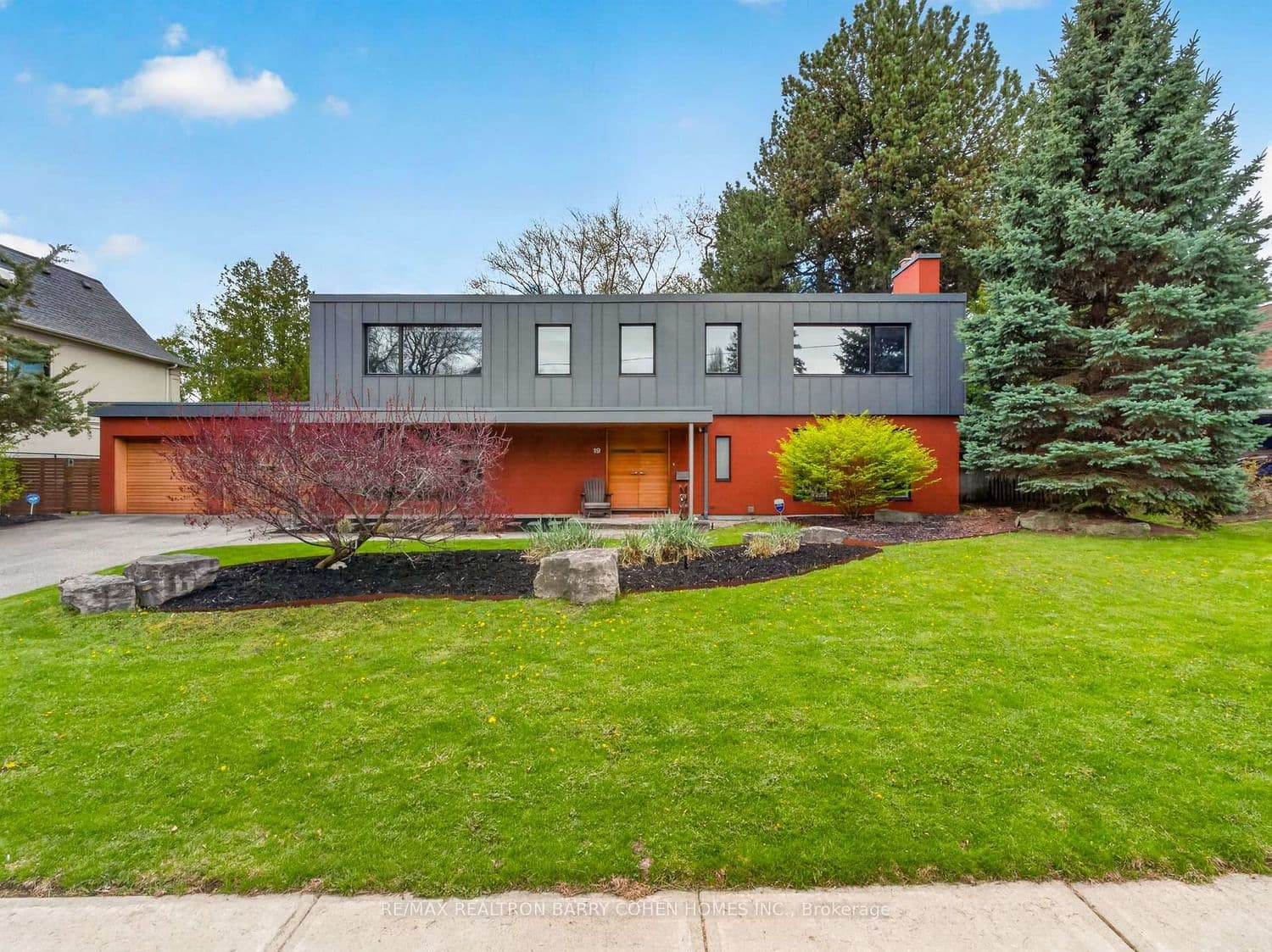 19 Saintfield Avenue - Image 1