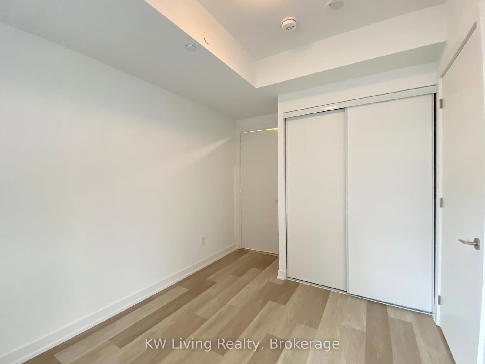 28 Eastern Avenue, Unit 233 thumbnail 28