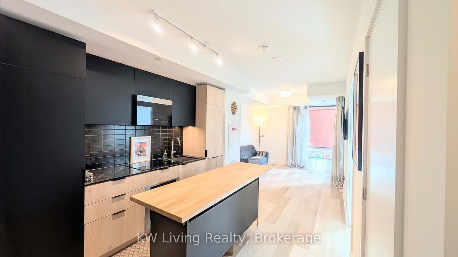 28 Eastern Avenue, Unit 233 thumbnail 7