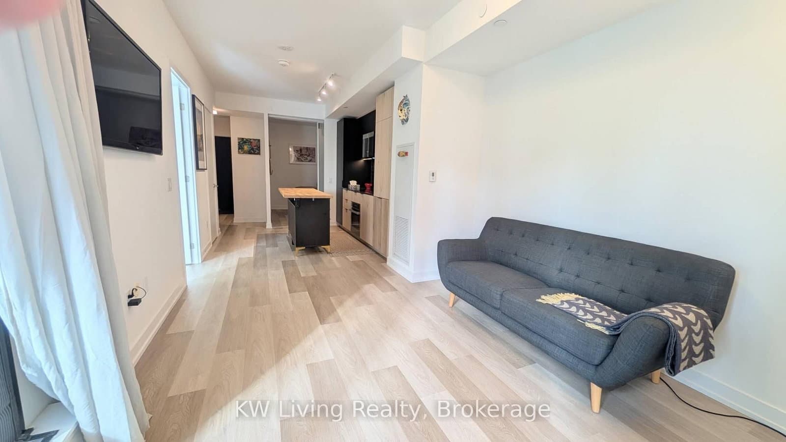 28 Eastern Avenue, Unit 233 thumbnail 9