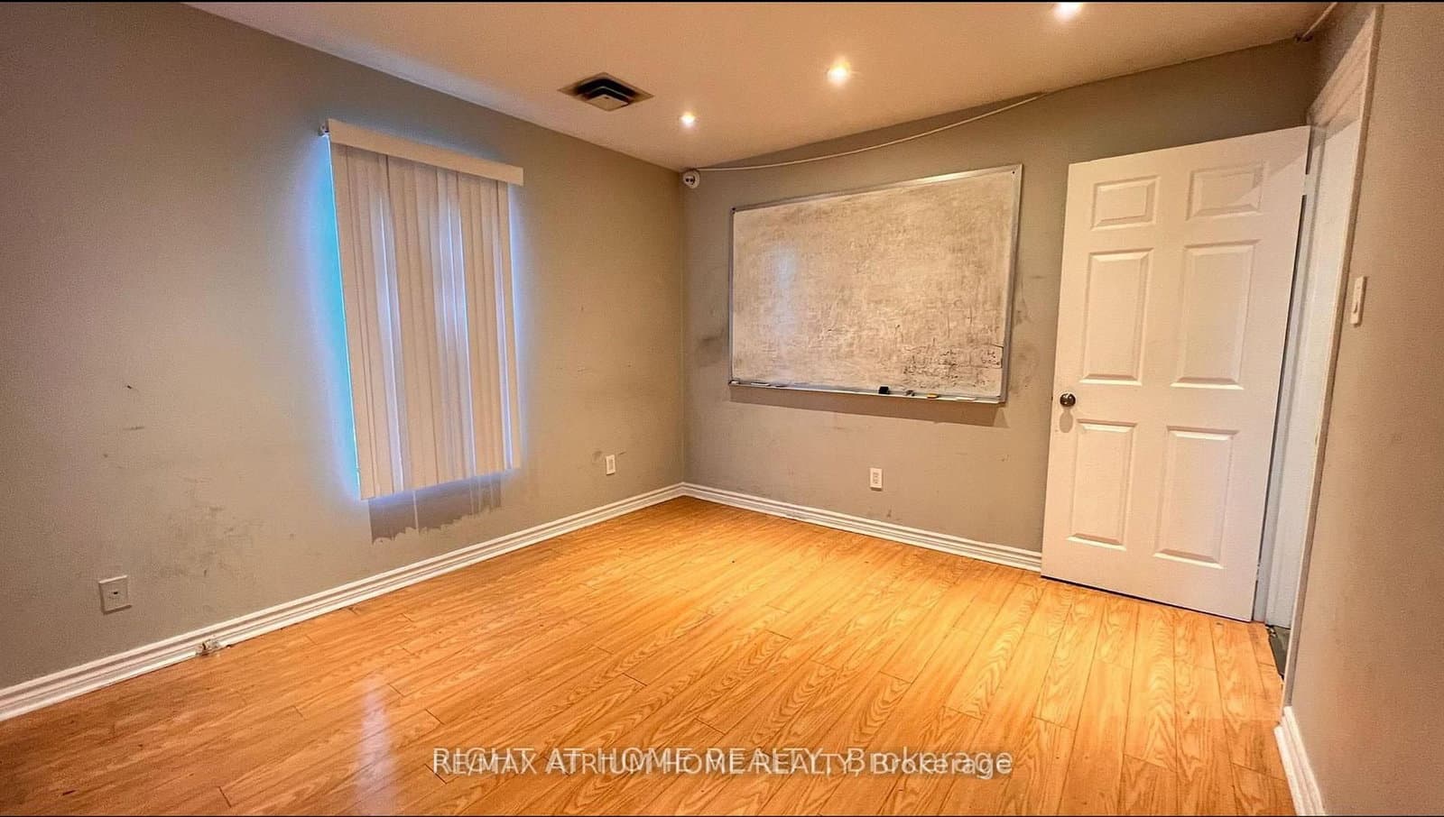 6024 Yonge Street, Unit 2nd B thumbnail 12